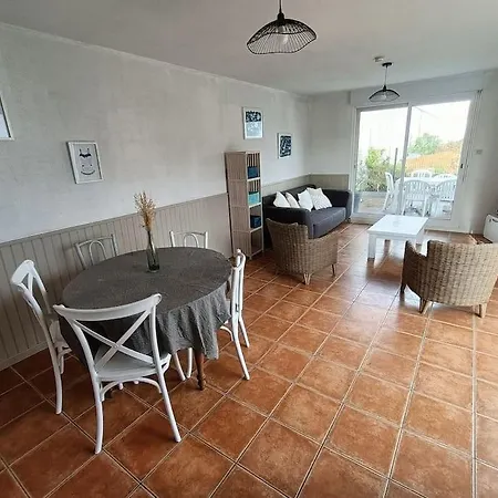 Prázdninový dům Maison 6 Pers Proche De Tanchet La Pironnière