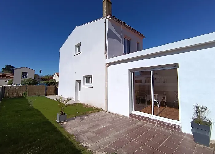 Maison 6 Pers Proche De Tanchet La Pironnière